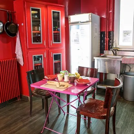 Hostel Smart Place Gare Du Nord By Hiphophostels Paris
